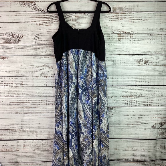 AVENUE PAISLEY PLUS SIZE 14 16 Blues, Black & White Maxi Dress - Picture 13 of 15
